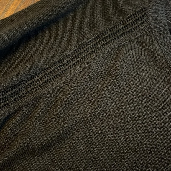 Rachel Roy Black Rounded V-Neck Transparent Back Oversized Sweater Size M - Picture 6 of 7